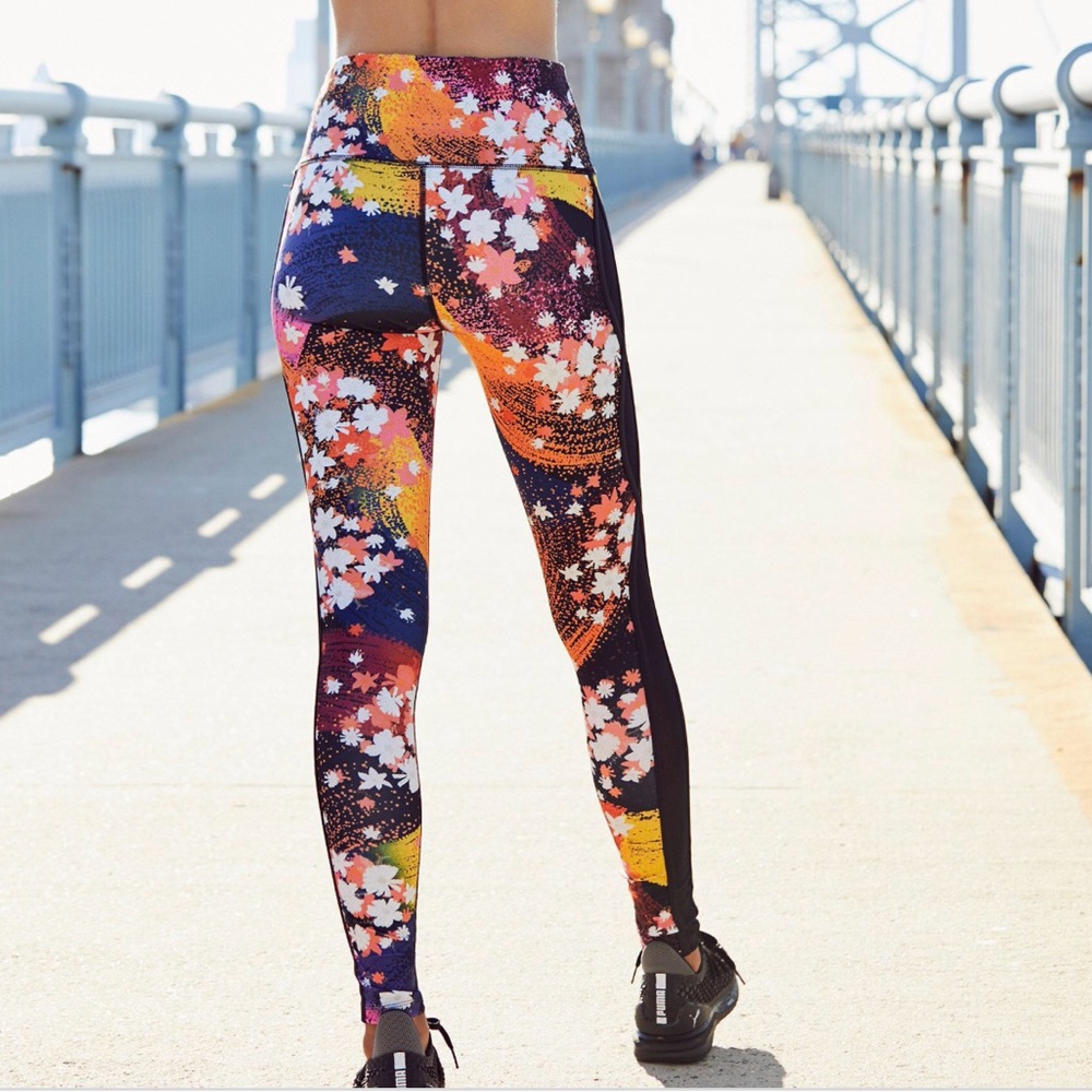 Free People Movement “Liza Legging” in floral XS
